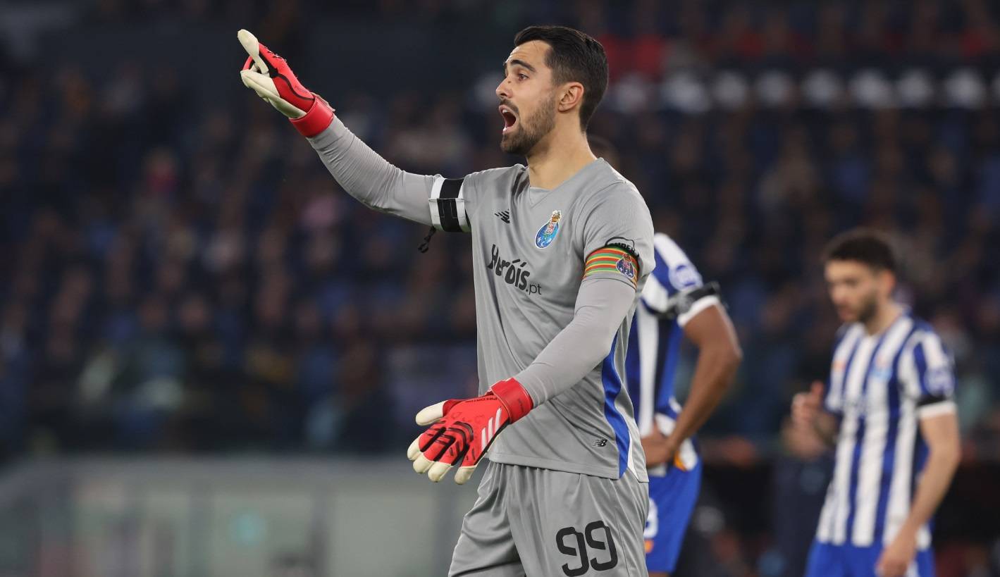 队走向新的 队走向新的