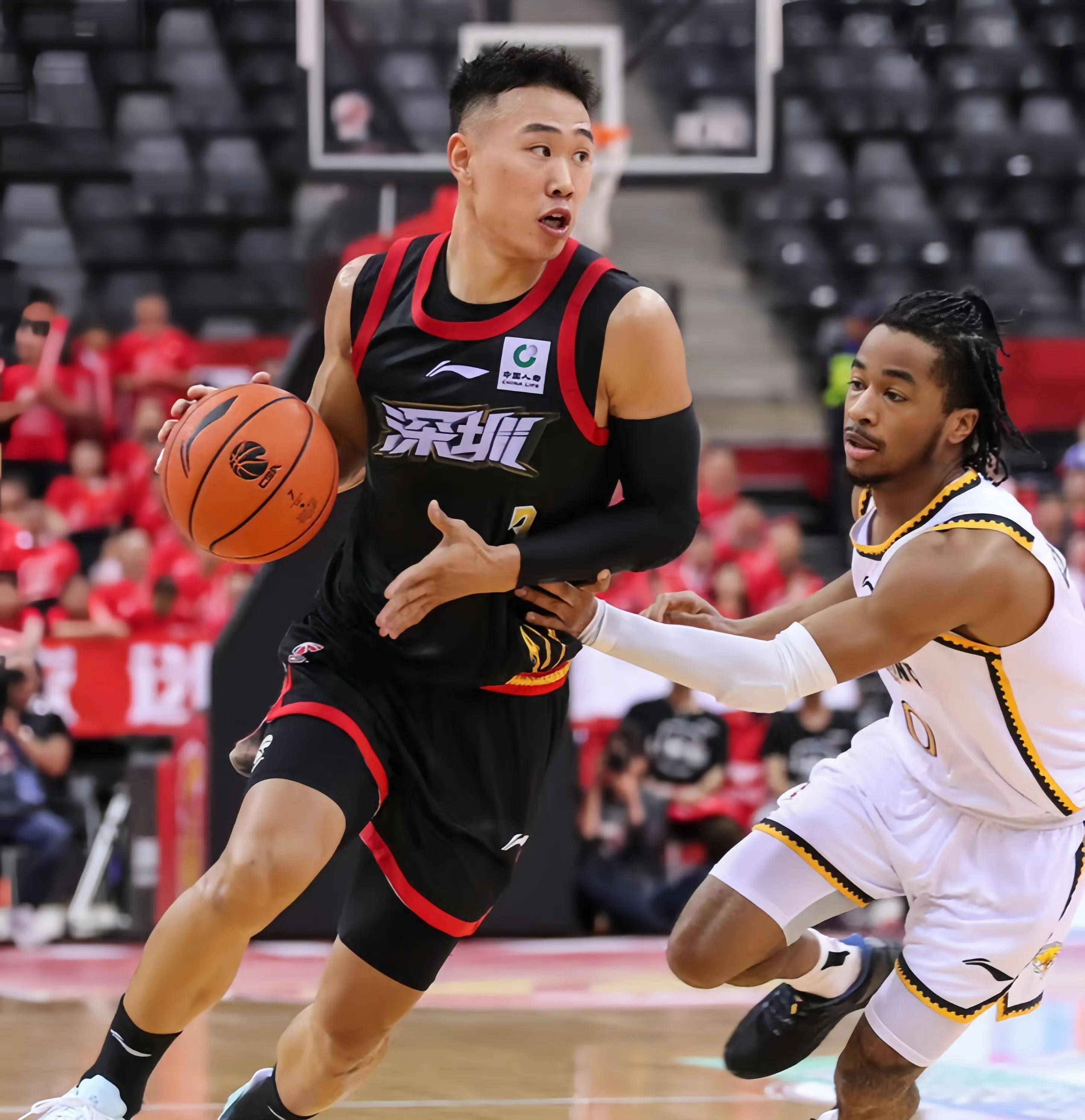 镜头前的专 镜头前的专