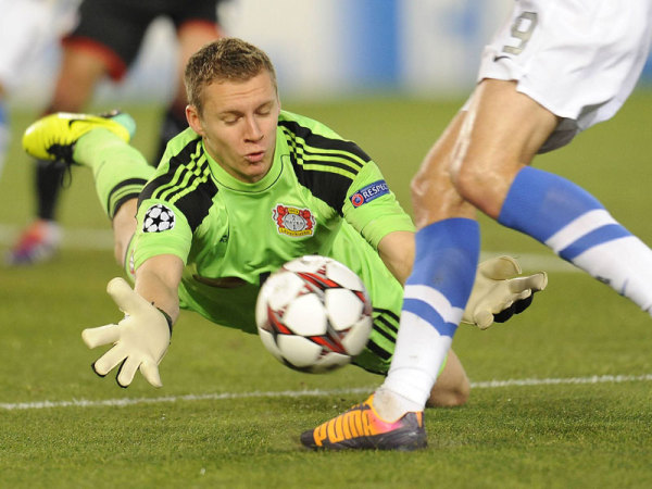 手短且伴随 手短且伴随