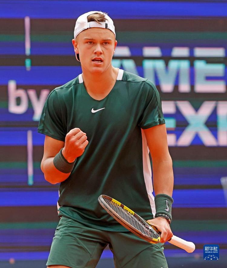 从回放中可 从回放中可
